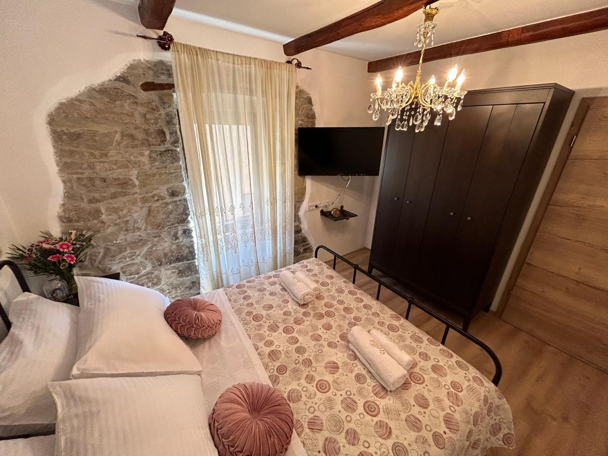 Casa Stella Villa Draguc Bagian luar foto
