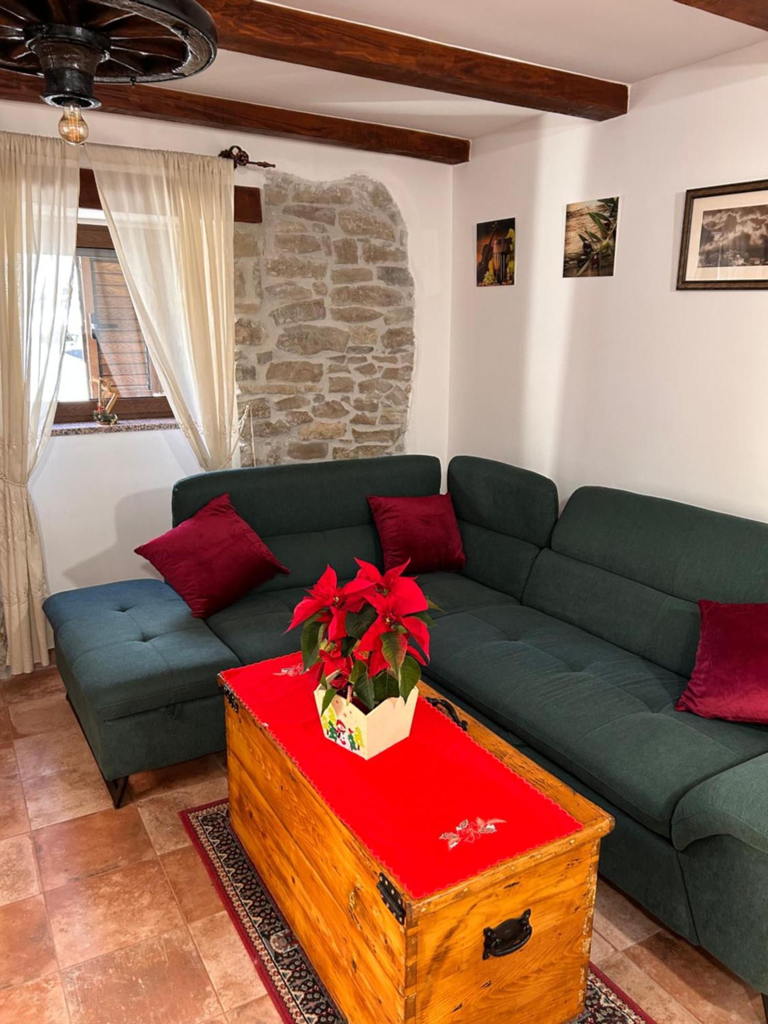 Casa Stella Villa Draguc Bagian luar foto